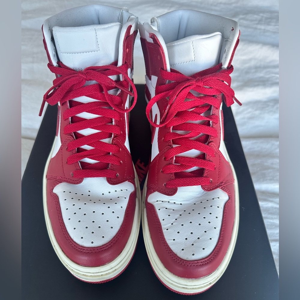 Nike women’s air Jordan 1 elevate high red and white